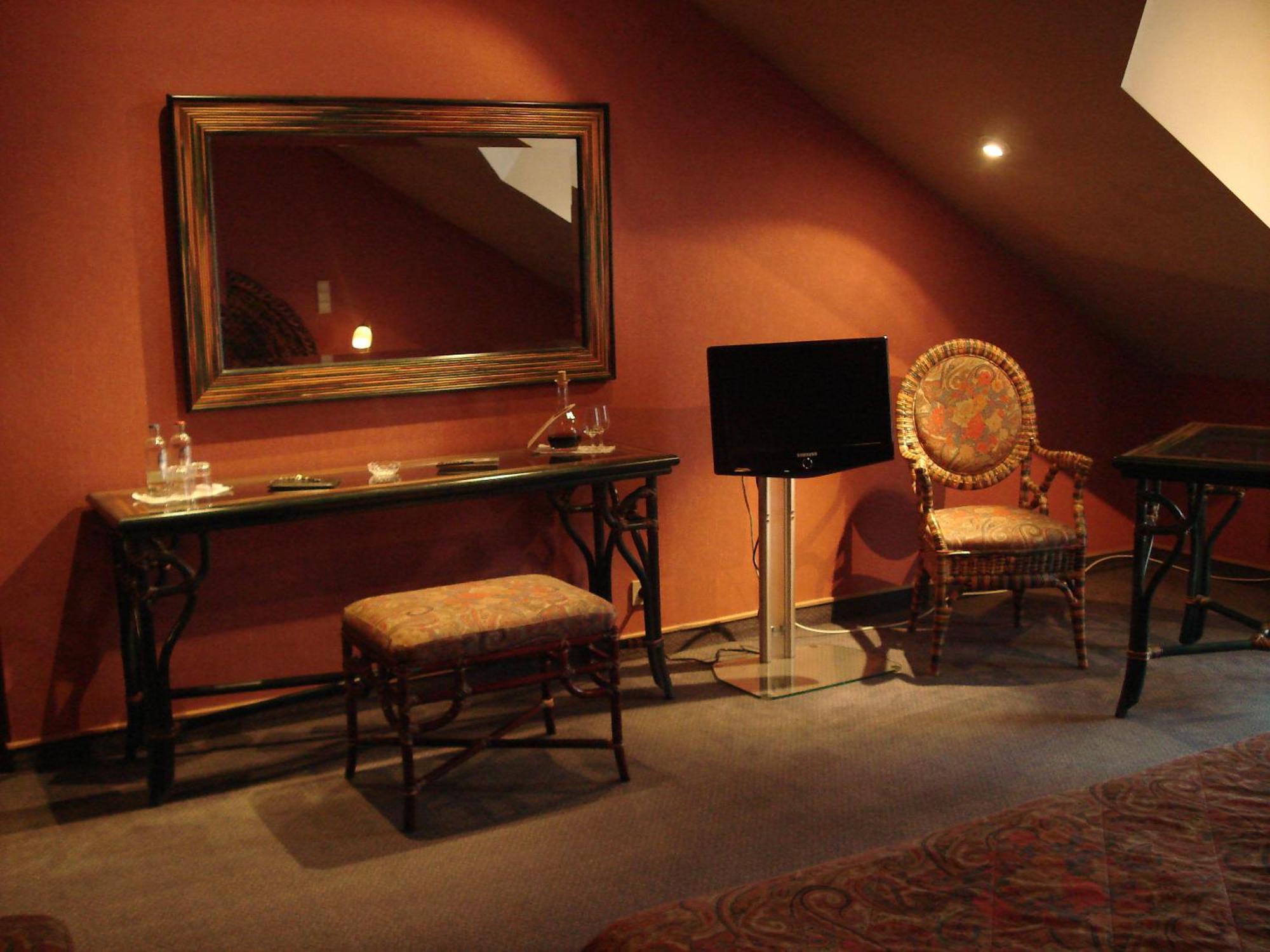 Chateau D'Hassonville Aye Eksteriør bilde